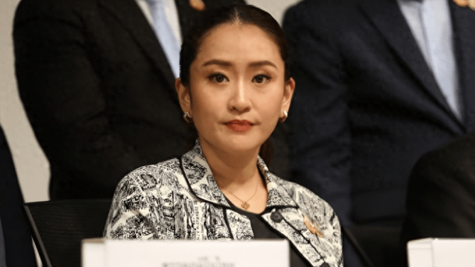泰国总理被停职，洪森要其永无翻身之日，佩通坦这一局输得太惨